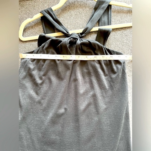 Gucci front knot tank top size M in pristine condition. Gucci logo at the back - Picture 5 of 13